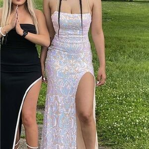 Windsor White Long Mermaid Maxi Backless Dress